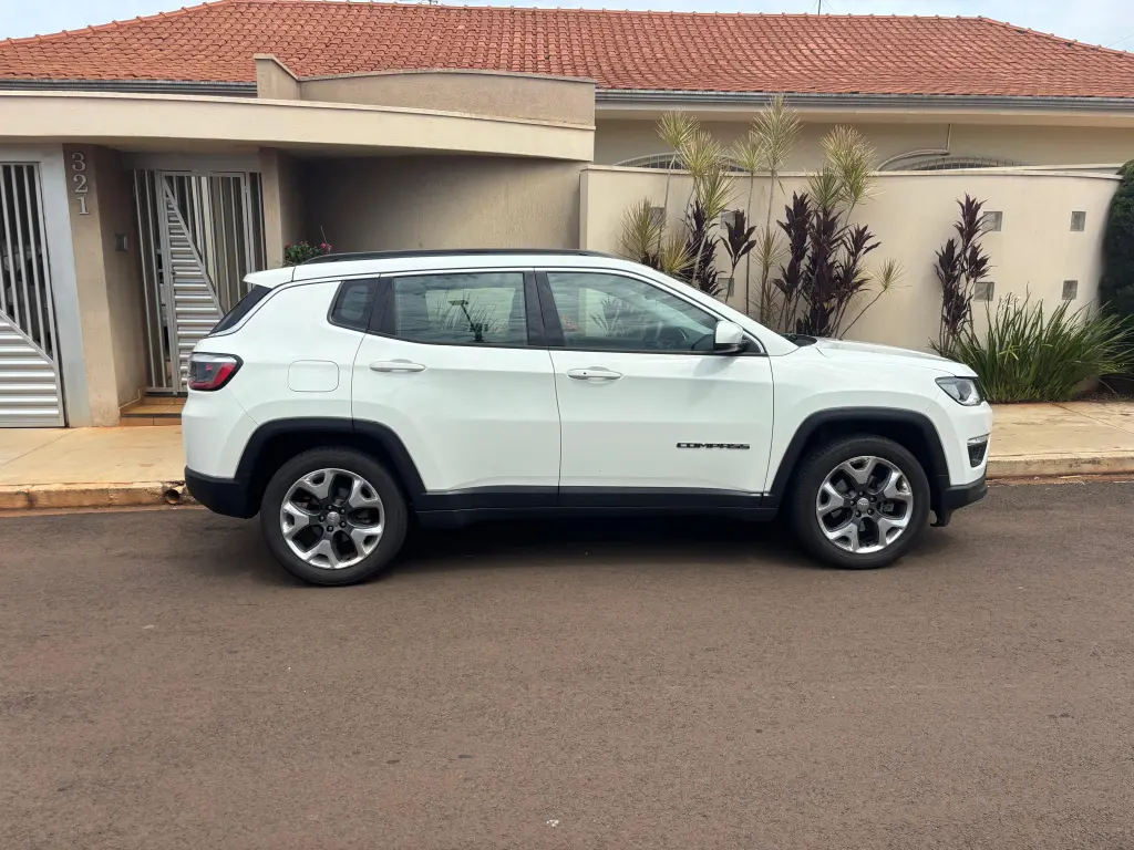 JEEP Compass - Foto