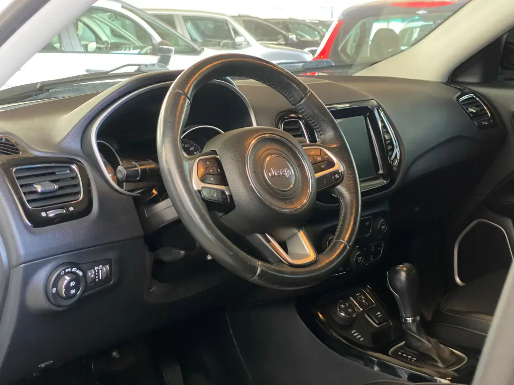 JEEP Compass - Foto