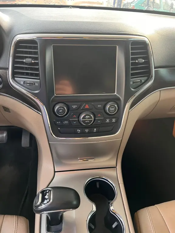 JEEP Grand Cherokee - Foto