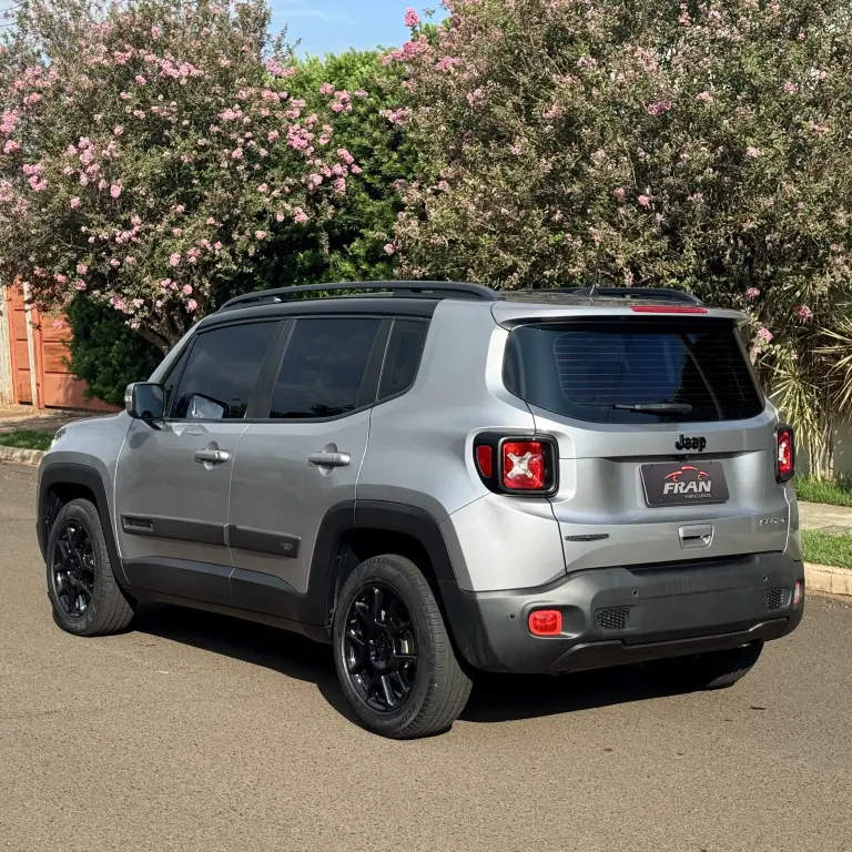 JEEP Renegade - Foto
