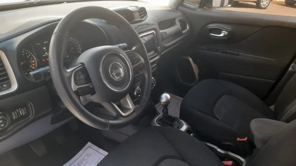 JEEP Renegade - Foto