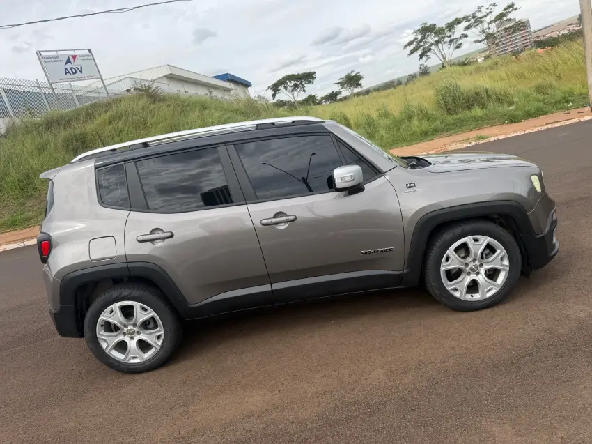 JEEP Renegade - Foto