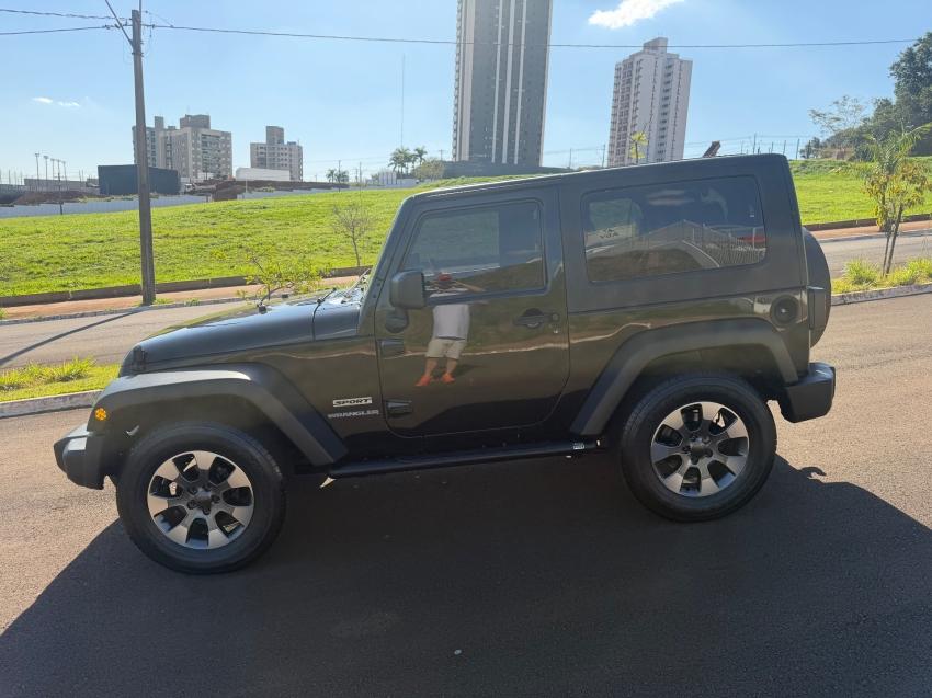 JEEP Wrangler - Foto