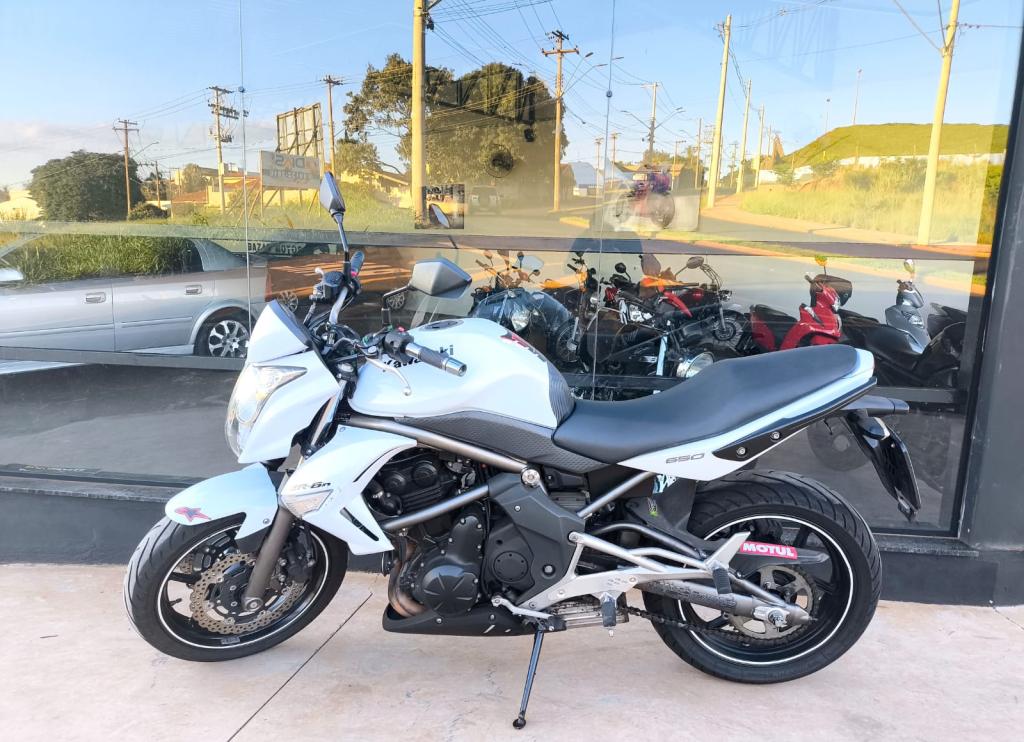 KAWASAKI ER-6N 650 - Foto