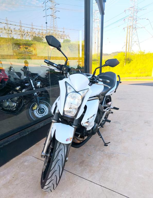 KAWASAKI ER-6N 650 - Foto