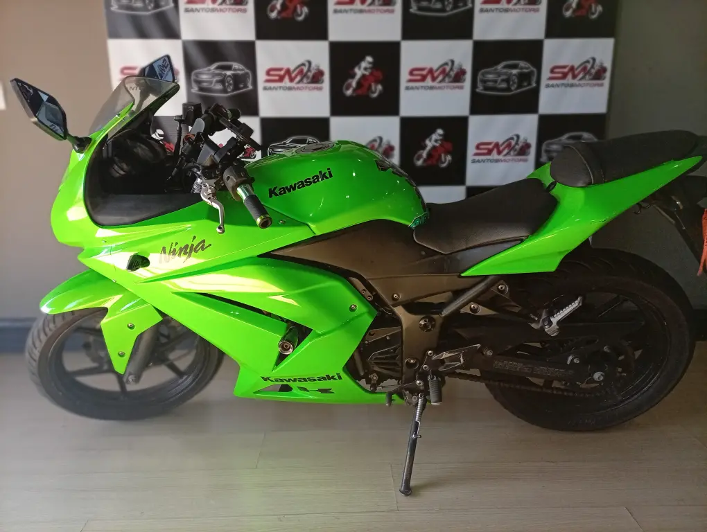 KAWASAKI Ninja 250