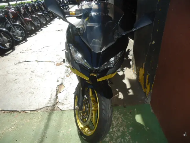 KAWASAKI Ninja 400 - Foto