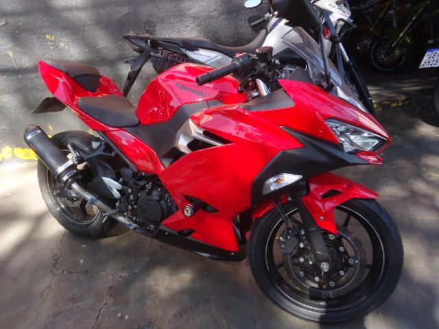 KAWASAKI Ninja 400