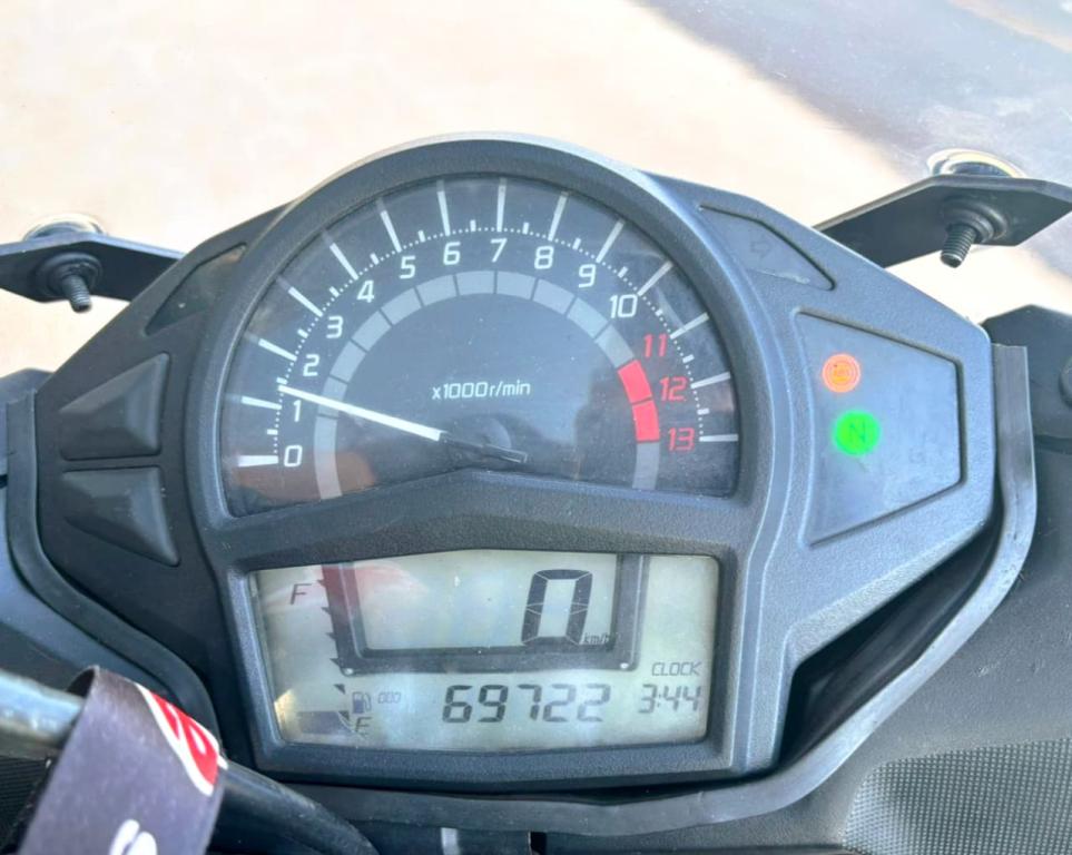 KAWASAKI Ninja 650 - Foto