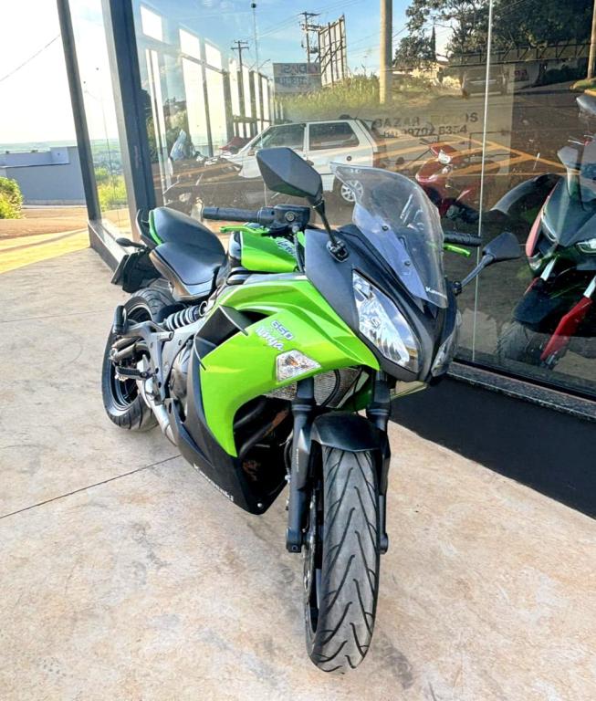 KAWASAKI Ninja 650 - Foto