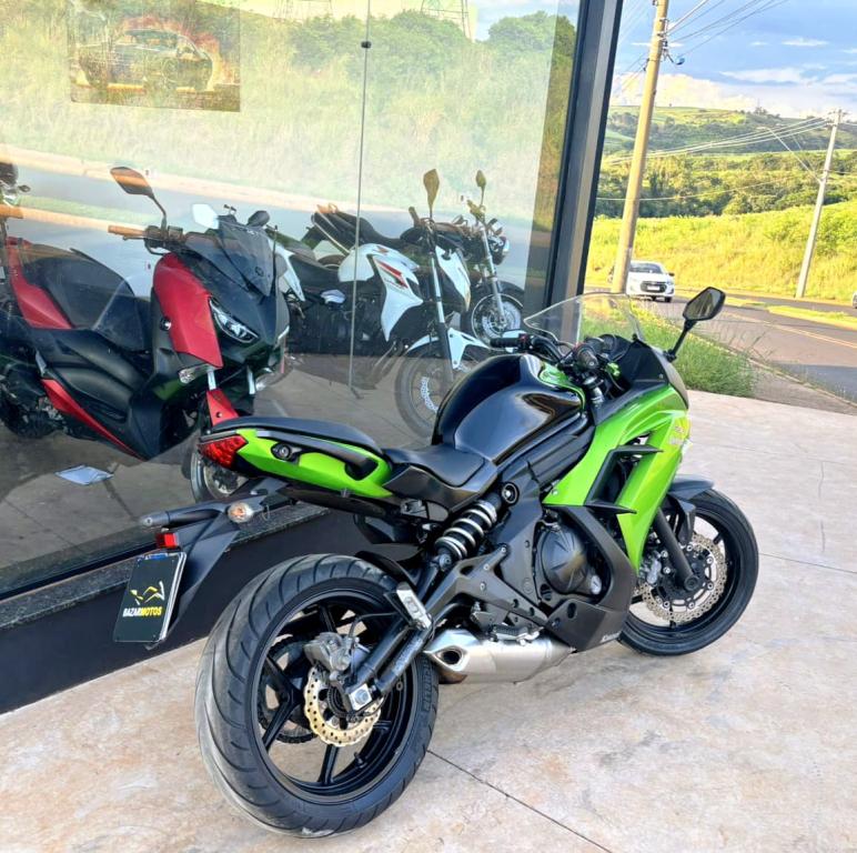 KAWASAKI Ninja 650 - Foto