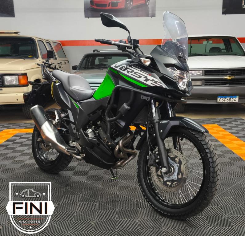 KAWASAKI Versys 300