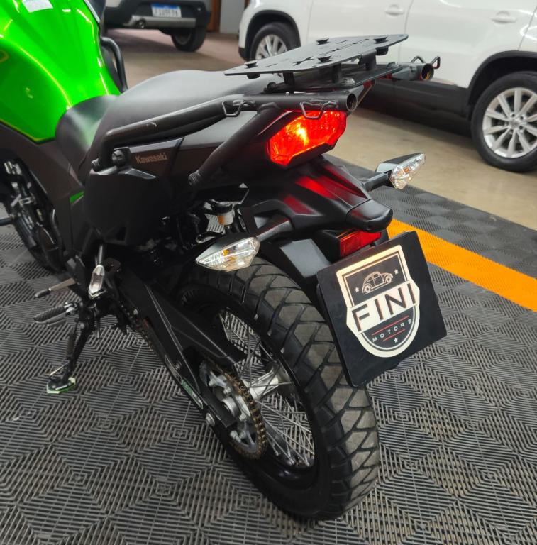 KAWASAKI Versys 300 - Foto