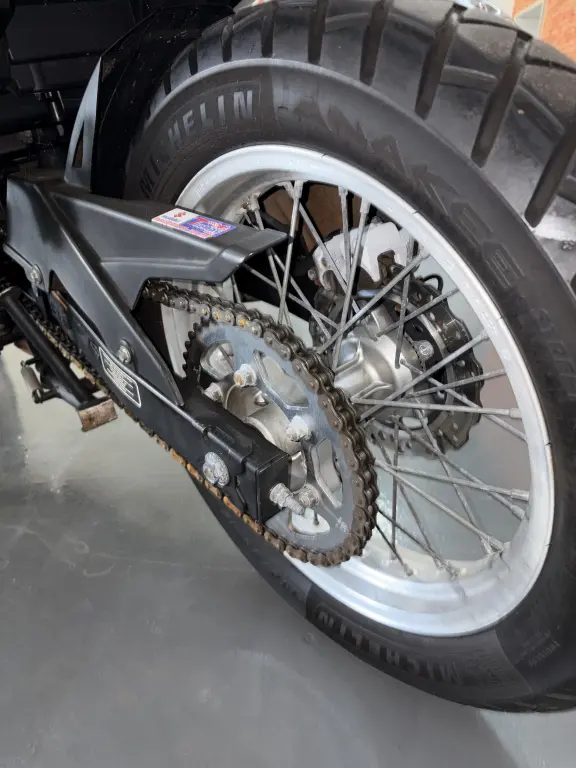 KAWASAKI Versys 300 - Foto