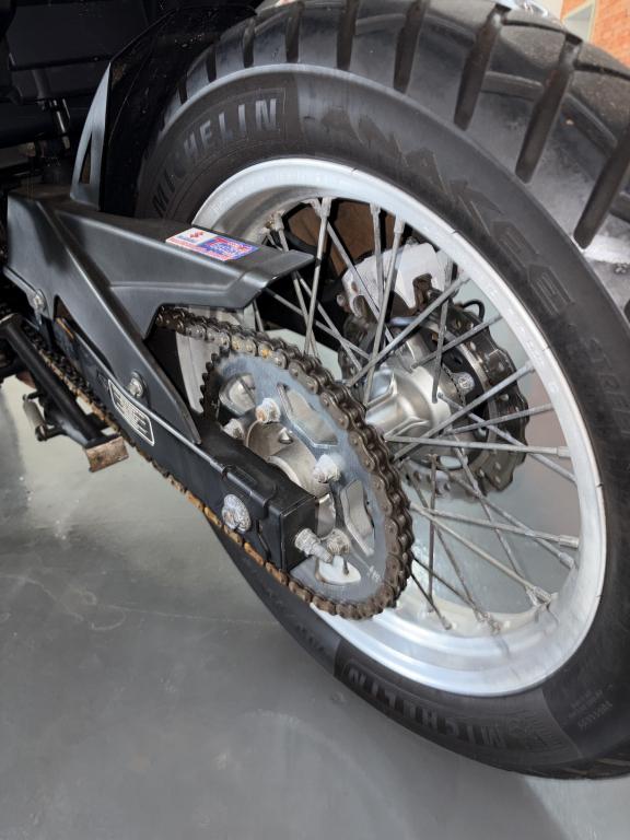 KAWASAKI Versys 300 - Foto