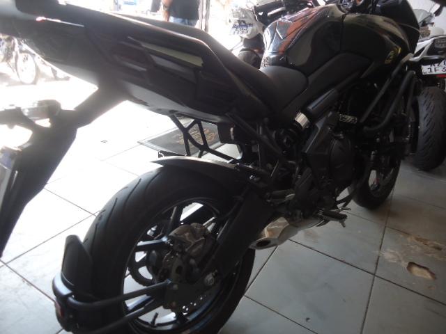 KAWASAKI Versys 650 - Foto