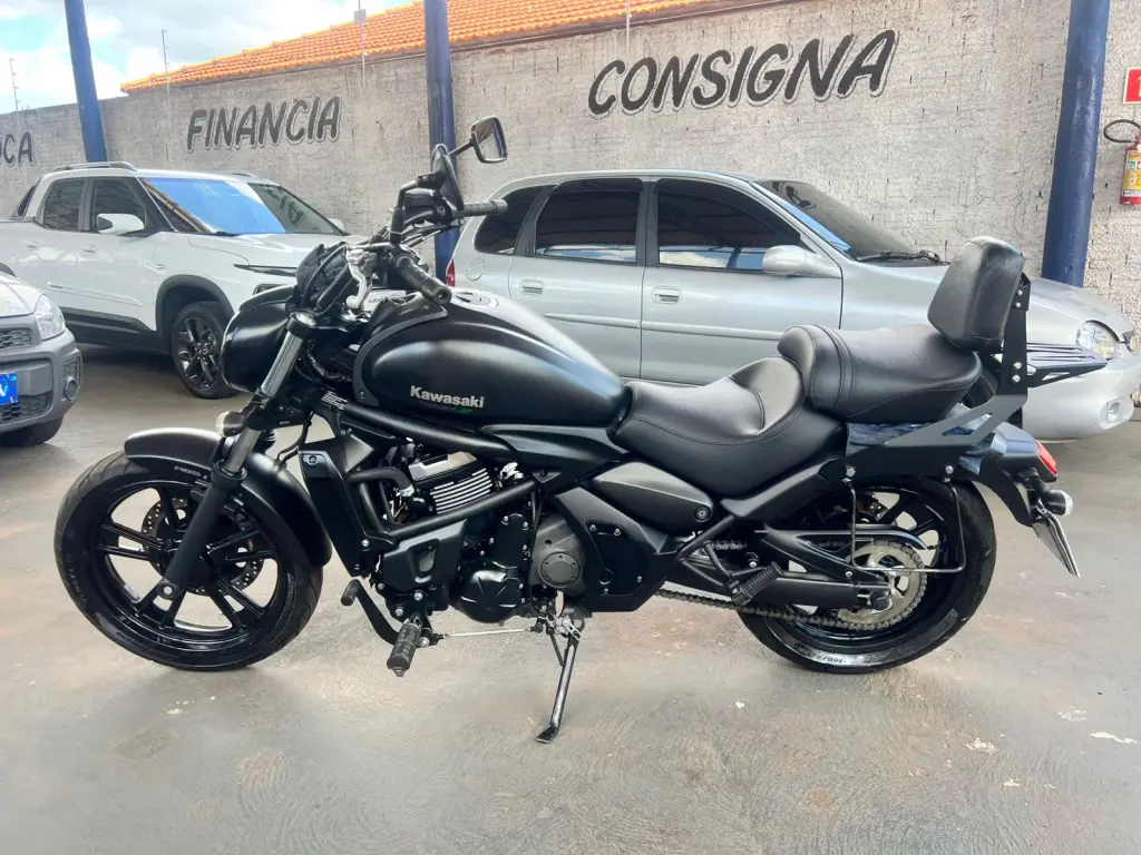 KAWASAKI Vulcan 650 S - Foto