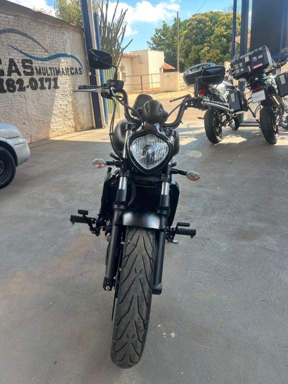 KAWASAKI Vulcan 650 S - Foto
