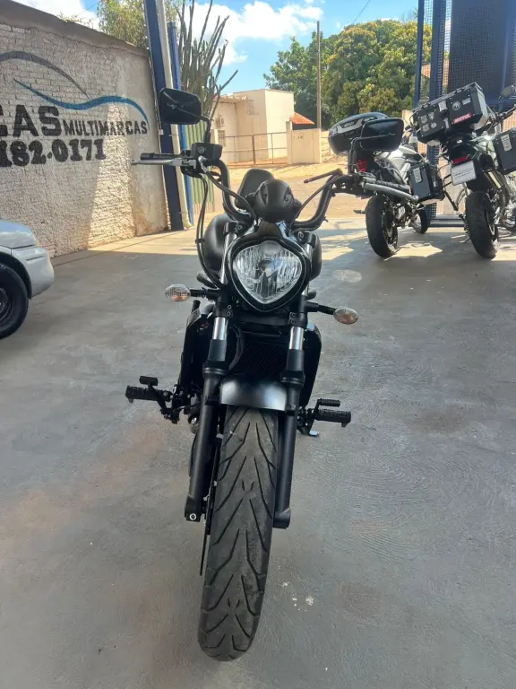 KAWASAKI Vulcan 650 S - Foto