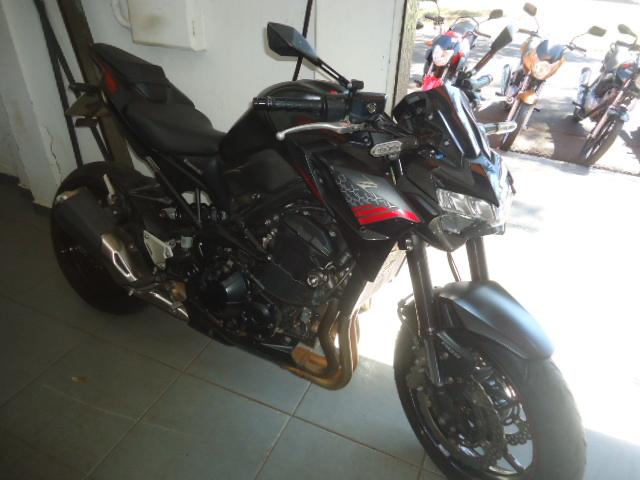 KAWASAKI Z 900