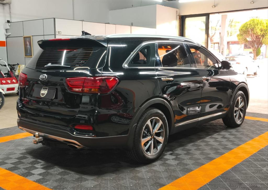 KIA Sorento - Foto