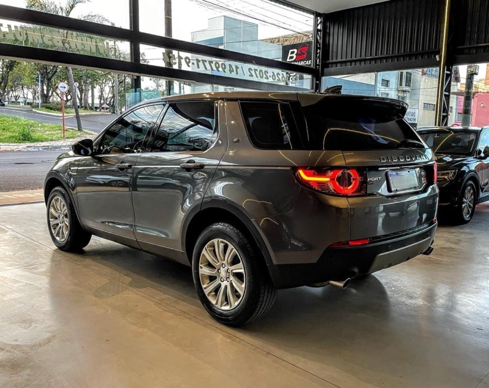LAND ROVER Discovery Sport - Foto