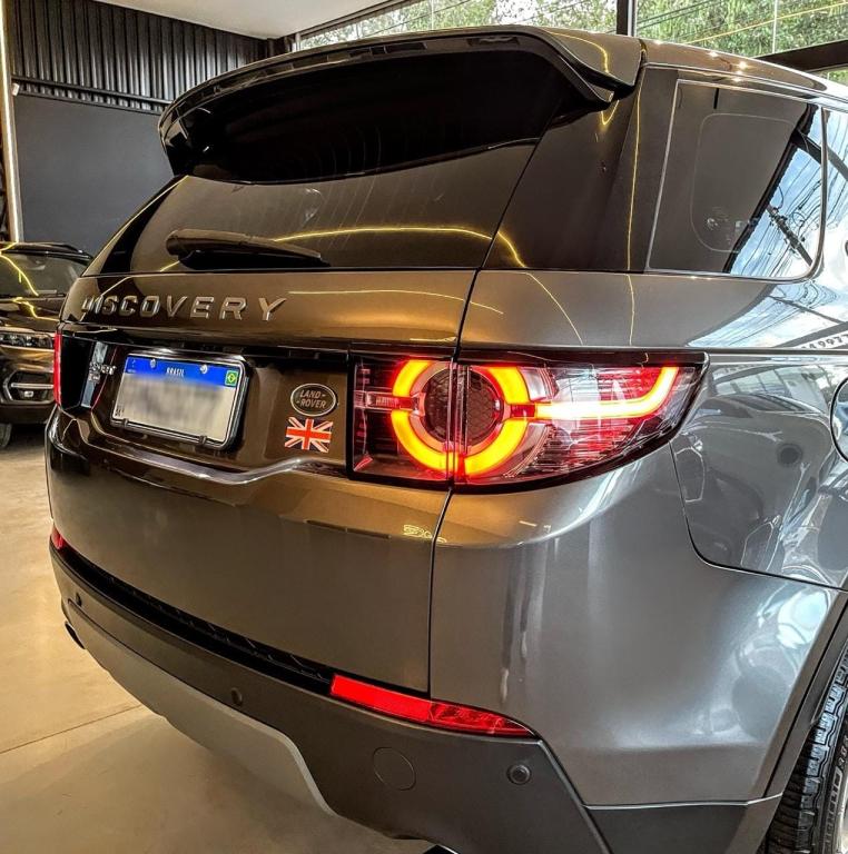 LAND ROVER Discovery Sport - Foto