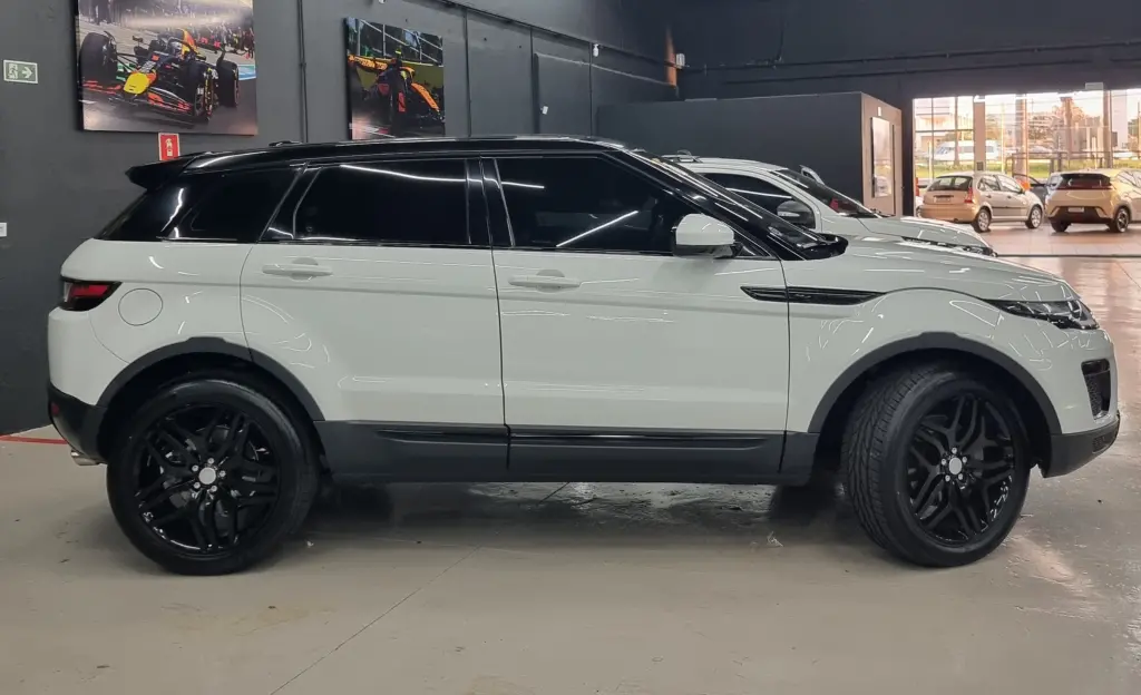 LAND ROVER Range Rover Evoque - Foto