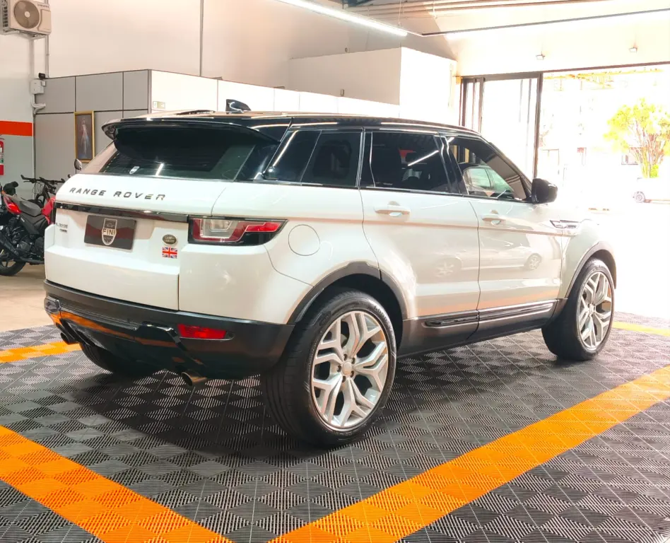 LAND ROVER Range Rover Evoque - Foto