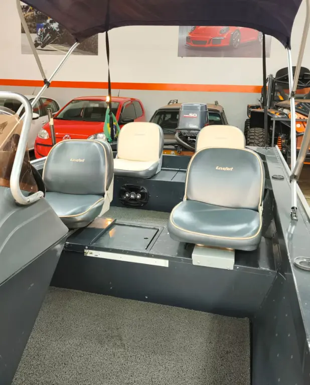 LEVEFORT Apolus 550 Tracker - Foto