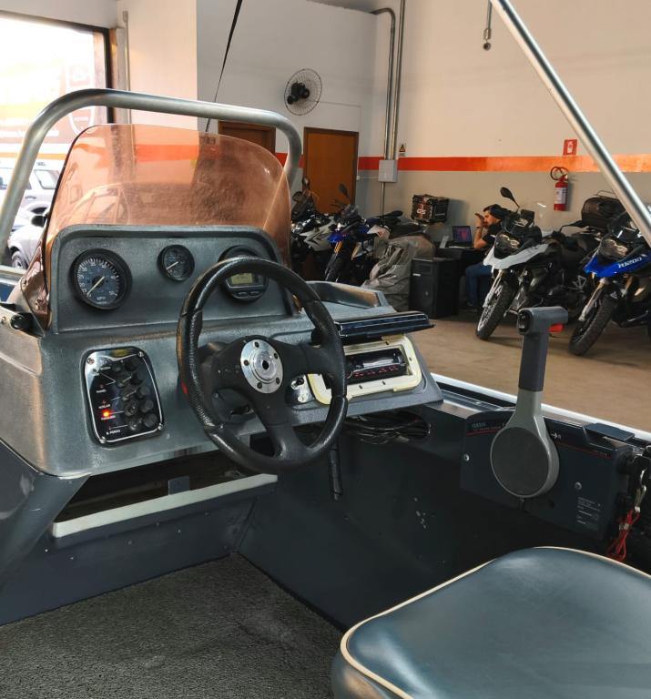 LEVEFORT Apolus 550 Tracker - Foto