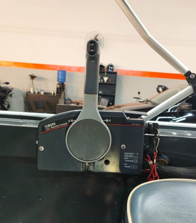 LEVEFORT Apolus 550 Tracker - Foto