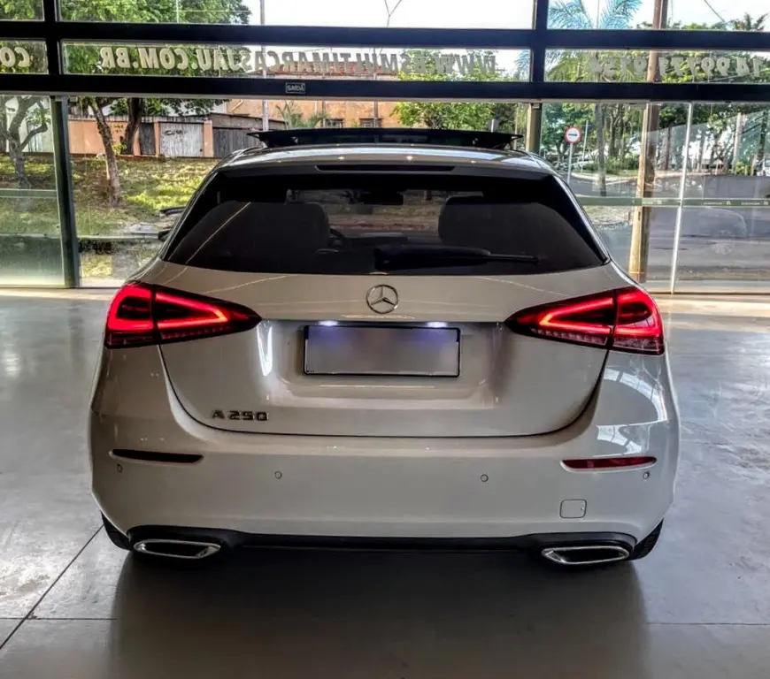 MERCEDES-BENZ A 250 - Foto