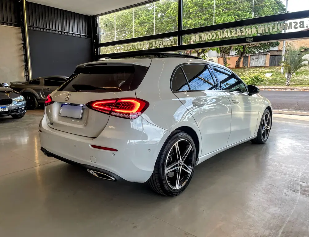 MERCEDES-BENZ A 250 - Foto
