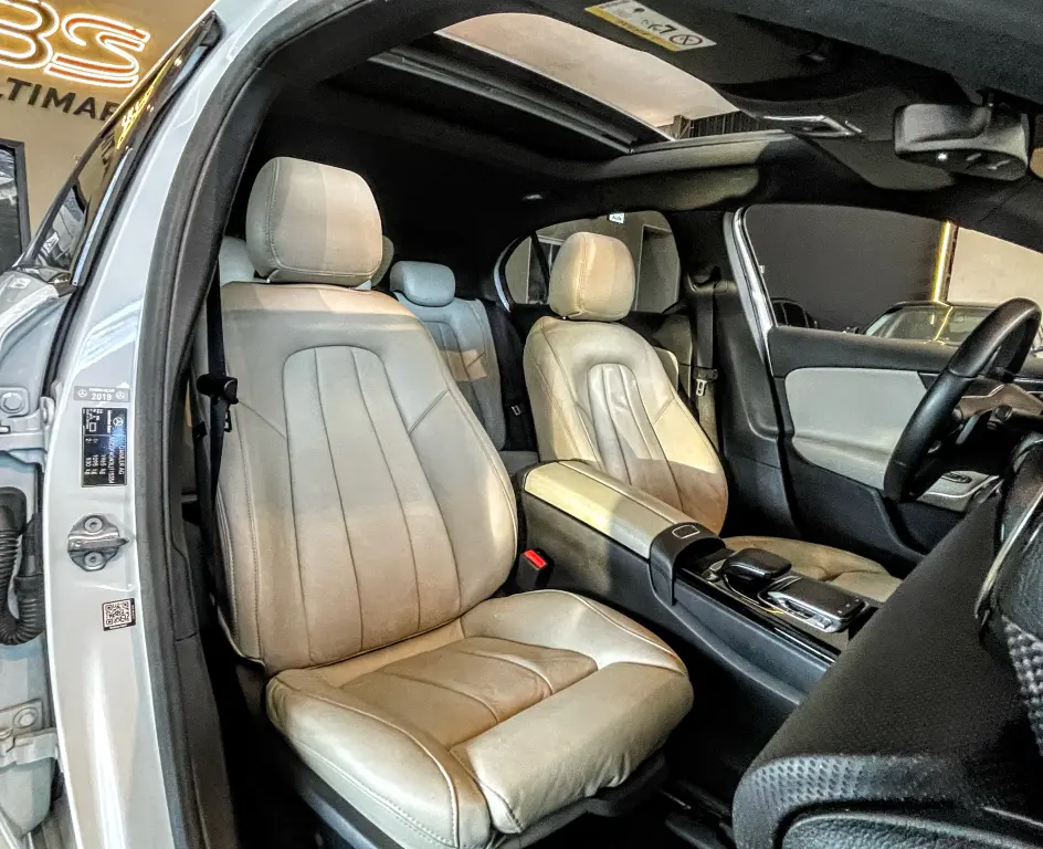 MERCEDES-BENZ A 250 - Foto