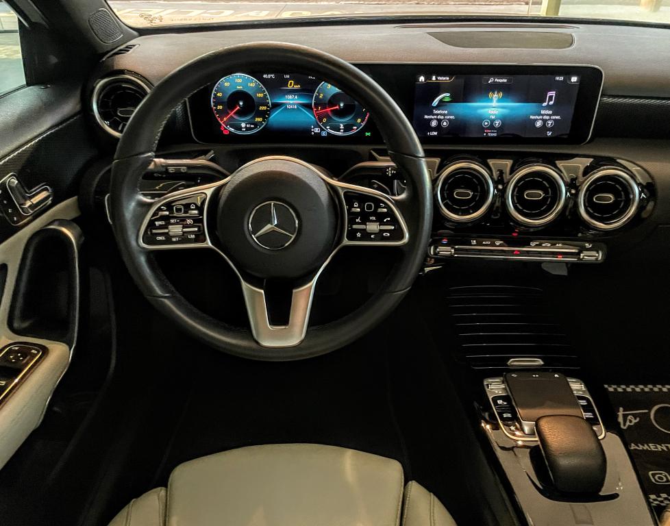 MERCEDES-BENZ A 250 - Foto