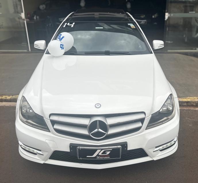 MERCEDES-BENZ C 180 - Foto