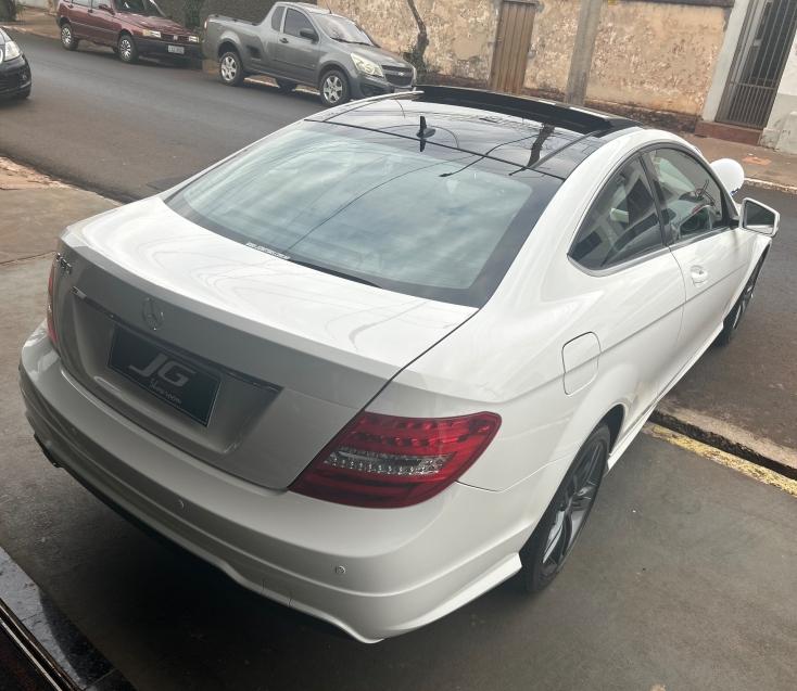 MERCEDES-BENZ C 180 - Foto