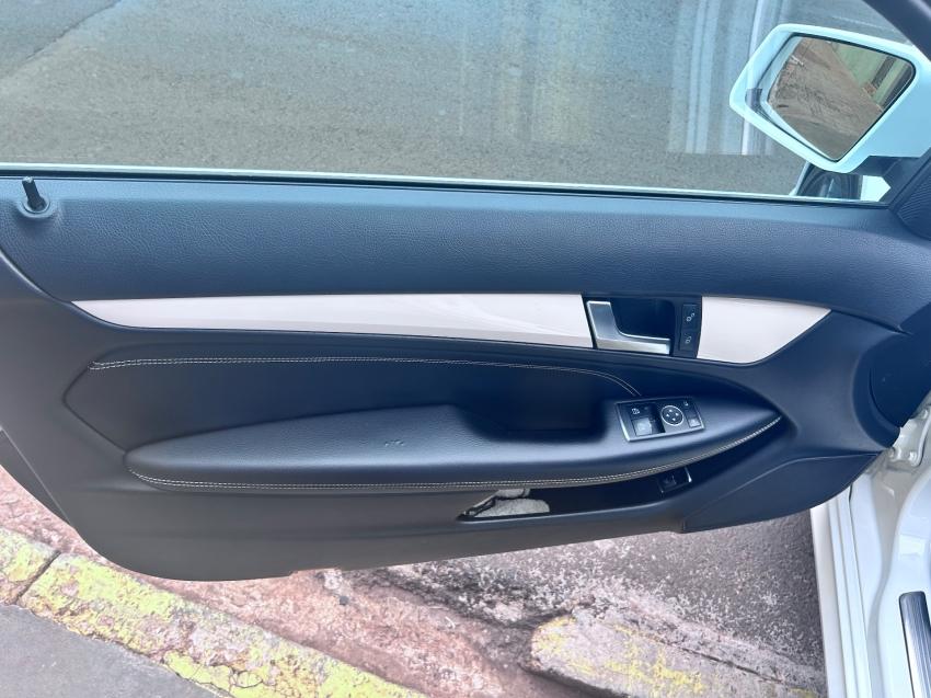 MERCEDES-BENZ C 180 - Foto