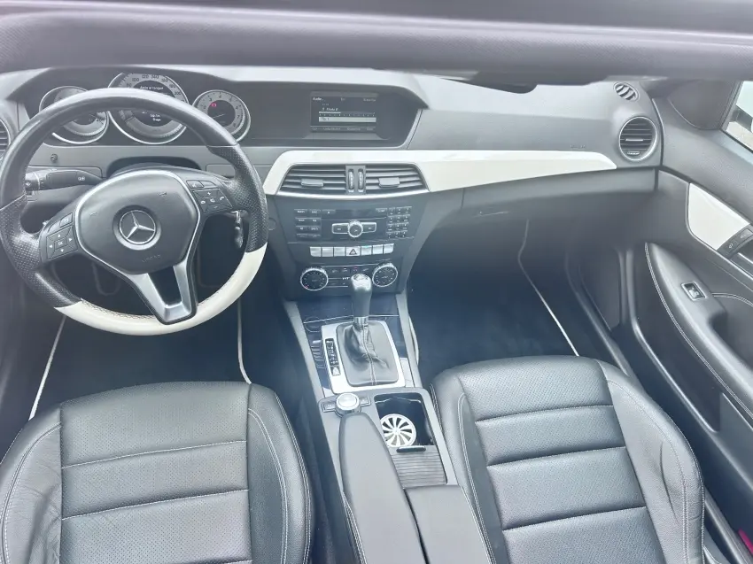 MERCEDES-BENZ C 180 - Foto