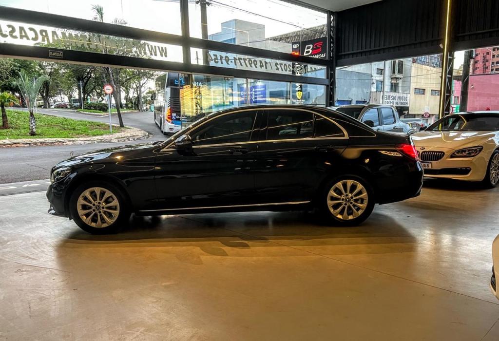 MERCEDES-BENZ C 180 - Foto