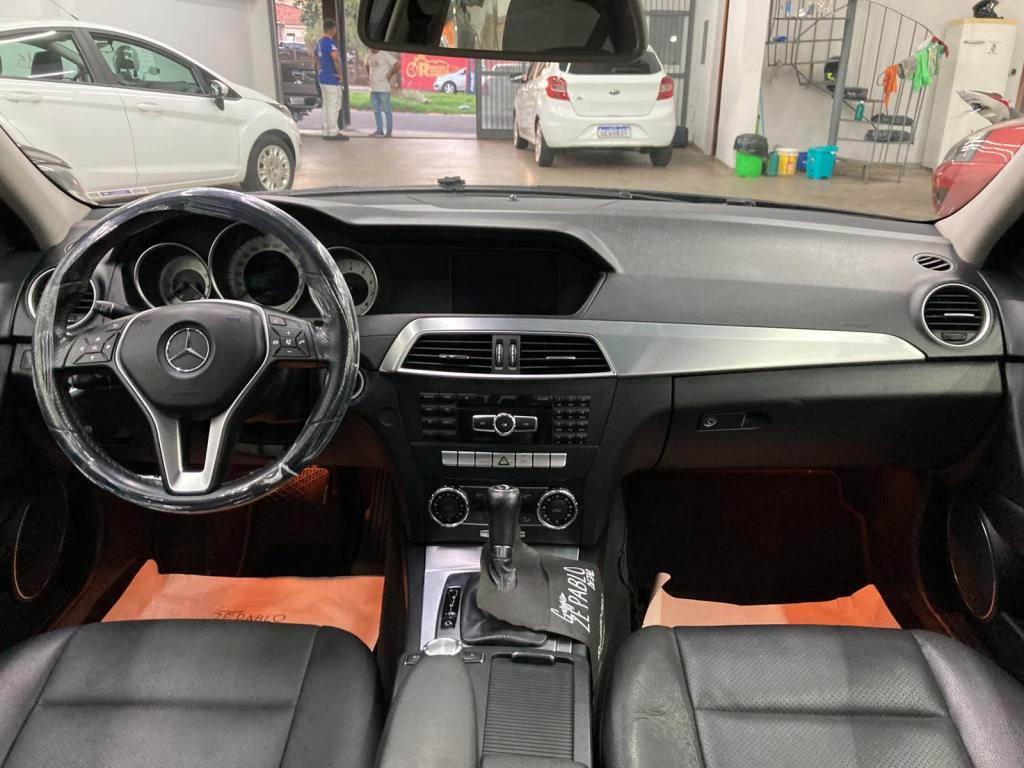 MERCEDES-BENZ C 200 - Foto