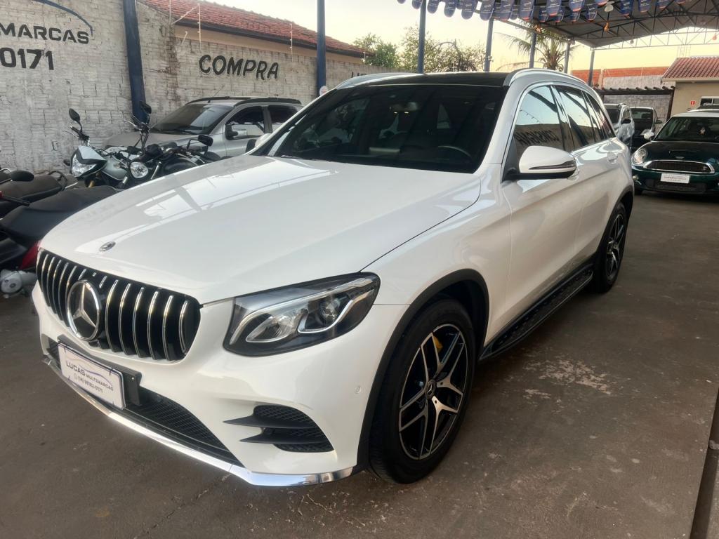 MERCEDES-BENZ GLC 250 - Foto