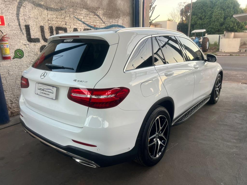 MERCEDES-BENZ GLC 250 - Foto