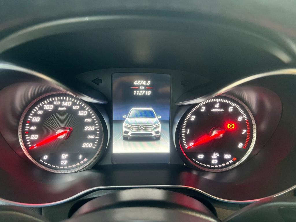 MERCEDES-BENZ GLC 250 - Foto