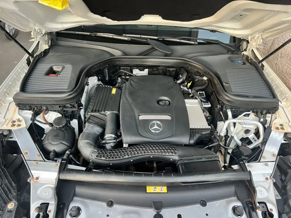 MERCEDES-BENZ GLC 250 - Foto