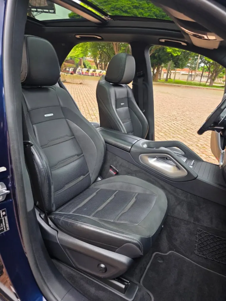 MERCEDES-BENZ GLE 53 AMG - Foto