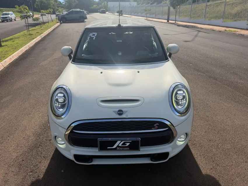 MINI Cooper Cabriolet - Foto