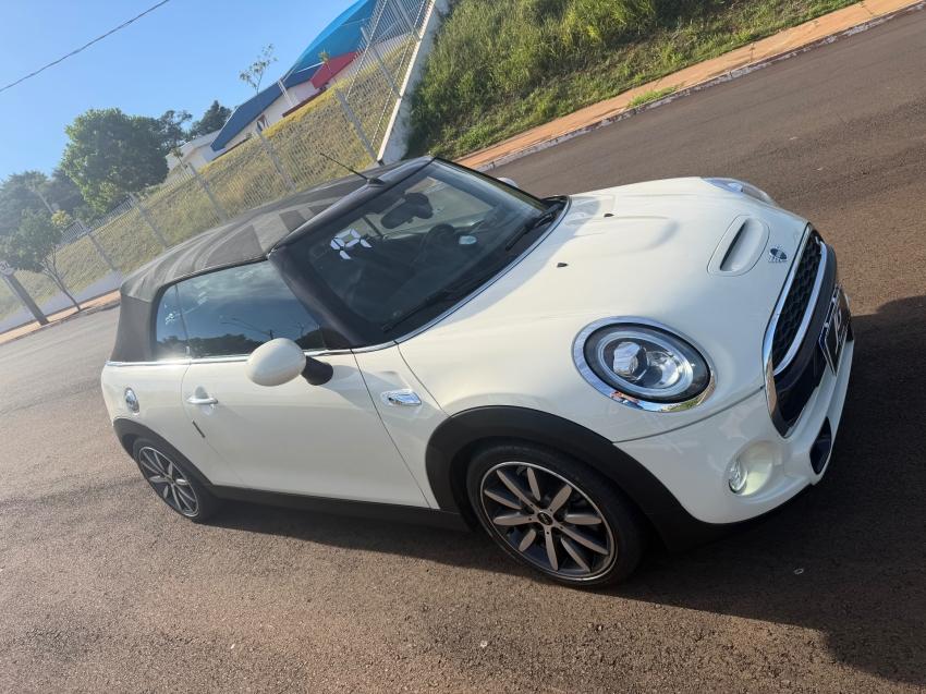 MINI Cooper Cabriolet - Foto