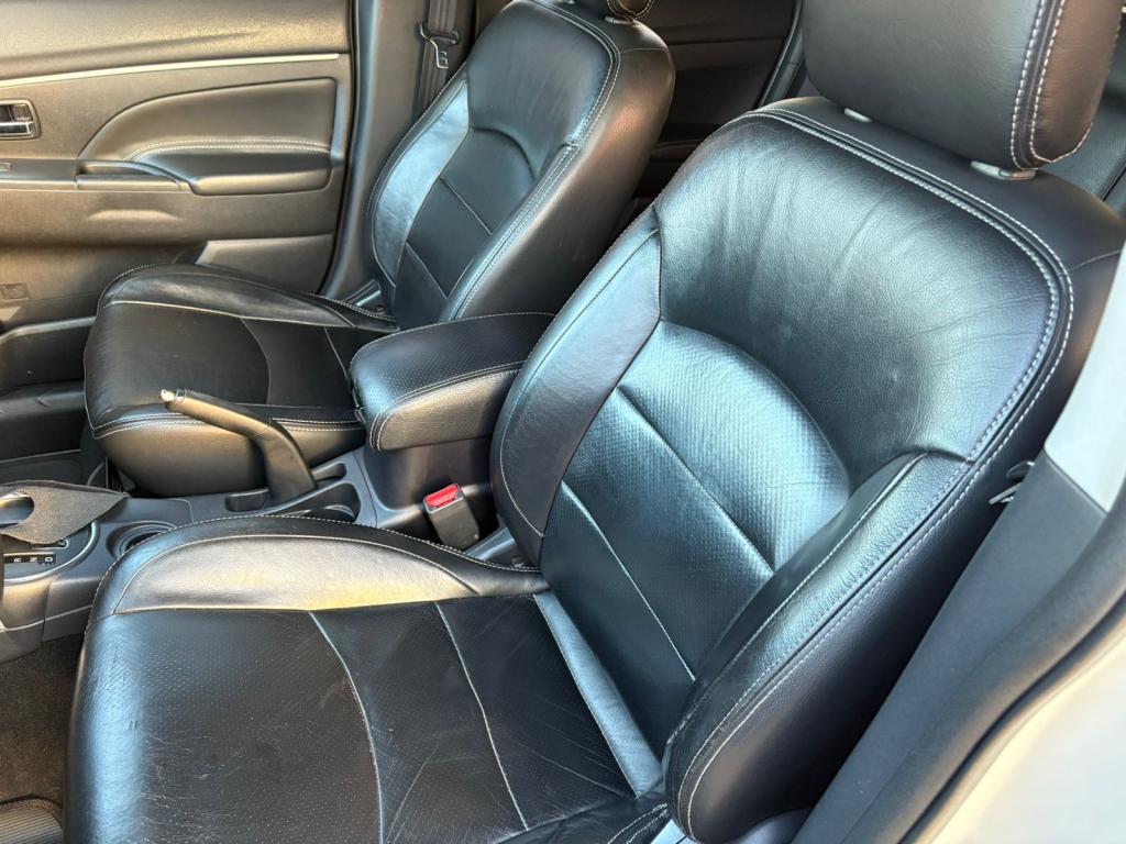 MITSUBISHI ASX - Foto